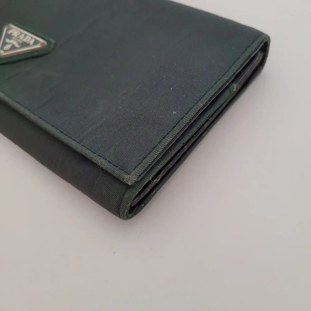Vintage Prada Milano Green Nylon Saffiano Leather Envelope Wallet Made in Italy‎